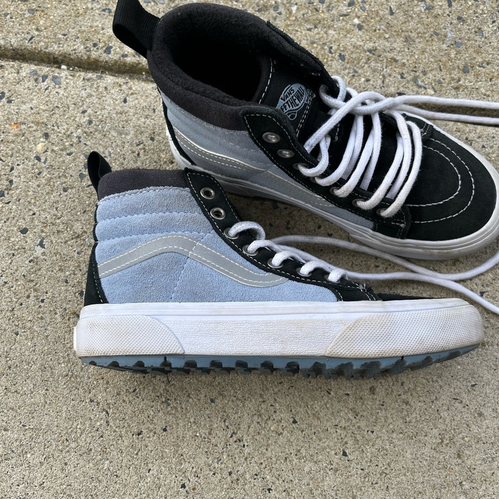 Vans High-Top Sneakers in Black and Gray